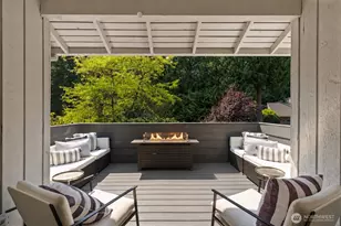2202 Sahalee Dr E, Sammamish, WA 98074 - Photo 5
