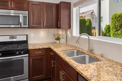 24020 NE 113th Place #37, Redmond, WA 98053 - Photo 17