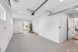 12038 N Park Ave N, Seattle, WA 98133 - Photo 23