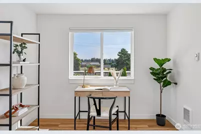 12038 N Park Avenue N, Seattle, WA 98133 - Photo 17
