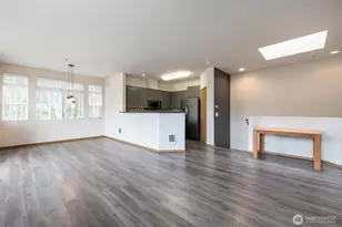 17656 134th Ln SE, Renton, WA 98058 - Photo 9