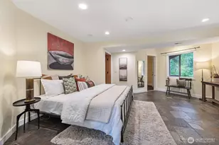 22005 SE 28th St, Sammamish, WA 98075 - Photo 27