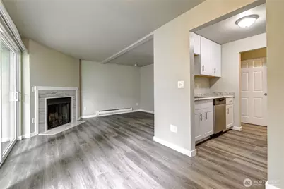 1102 8th Street NE #6, Auburn, WA 98002 - Photo 9