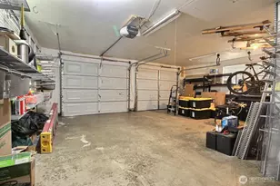 2301 NE 10th St, Renton, WA 98056 - Photo 15