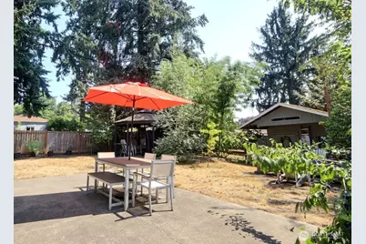 2301 NE 10th Street, Renton, WA 98056 - Photo 19