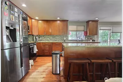 2301 NE 10th Street, Renton, WA 98056 - Photo 5