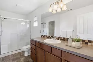 11011 180th Ave Ct E, Bonney Lake, WA 98391 - Photo 13