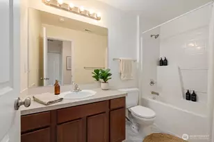 11011 180th Ave Ct E, Bonney Lake, WA 98391 - Photo 17