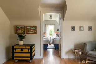 4569 Point White Dr NE, Bainbridge Island, WA 98110 - Photo 23