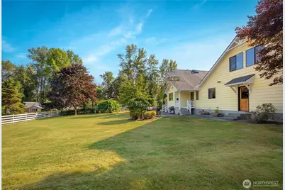 19303 Broadway Avenue, Snohomish, WA 98296 - Photo 33