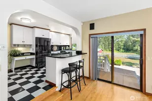 19303 Broadway Ave, Snohomish, WA 98296 - Photo 11