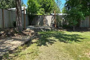 12626 SE 76th Pl, Newcastle, WA 98056 - Photo 17