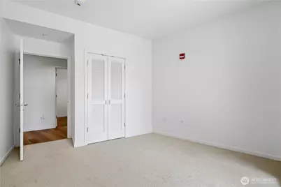 1188 106th Avenue NE #324, Bellevue, WA 98004 - Photo 15