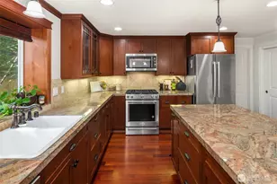 6907 184th St SE, Snohomish, WA 98296 - Photo 9
