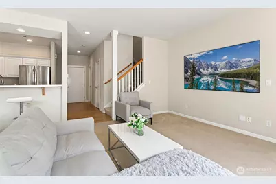10700 SE 260th Street #H102, Kent, WA 98030 - Photo 11