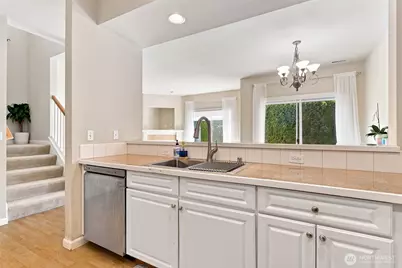 10700 SE 260th Street #H102, Kent, WA 98030 - Photo 15