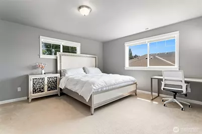 10700 SE 260th Street #H102, Kent, WA 98030 - Photo 23