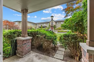 973 NE Ingram St, Issaquah, WA 98029 - Photo 13