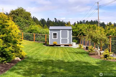 6404 Warren Street, Anacortes, WA 98221 - Photo 25