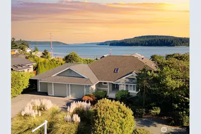 6404 Warren Street, Anacortes, WA 98221 - Photo 1