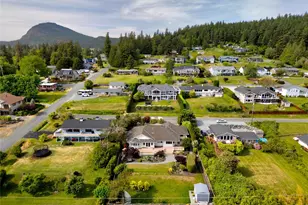 6404 Warren St, Anacortes, WA 98221 - Photo 29