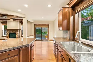 1131 236th Pl NE, Sammamish, WA 98074 - Photo 11