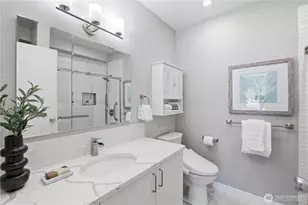 19500 Ballinger Way NE, Shoreline, WA 98155 - Photo 13