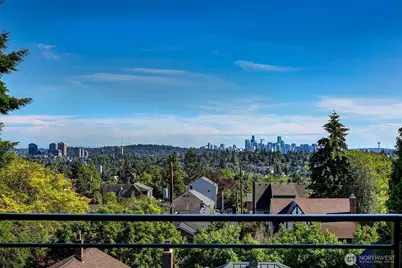 332 NE Elk Place, Seattle, WA 98115 - Photo 27
