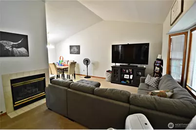 12012 115th Avenue Ct E, Puyallup, WA 98374 - Photo 5