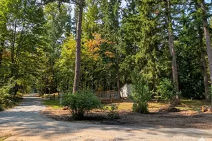 25120 SE 14th St, Sammamish, WA 98075 - Photo 39
