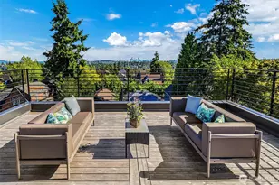 332 NE Elk Pl, Seattle, WA 98115 - Photo 21