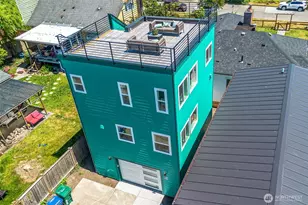 332 NE Elk Pl, Seattle, WA 98115 - Photo 37