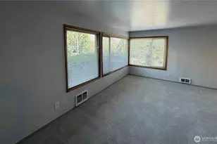 1505 E Galer St, Seattle, WA 98112 - Photo 3