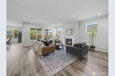 1346 Boyle Street, Enumclaw, WA 98022 - Photo 3