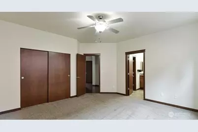 4649 Helena Street SE, Lacey, WA 98503 - Photo 5
