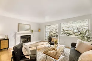 22906 Edmonds Way, Edmonds, WA 98020 - Photo 5