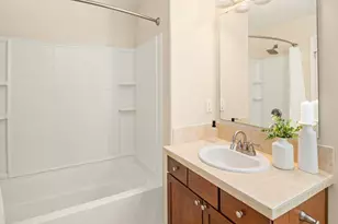 20233 NE 124th St, Bothell, WA 98011 - Photo 19