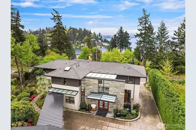 9632 Lake Washington Boulevard NE, Bellevue, WA 98004 - Photo 1