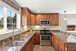 10816 130th Ave E, Puyallup, WA 98374 - Photo 33