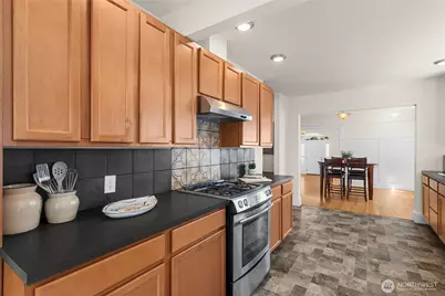 1216 S 4th Street, Tacoma, WA 98405 - Photo 13