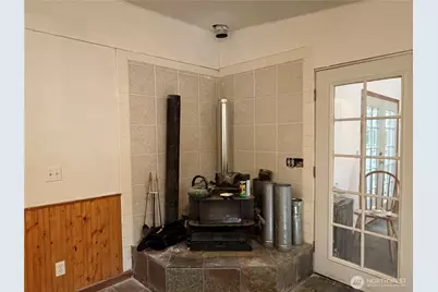 42062 Cedar Street, Concrete, WA 98237 - Photo 9