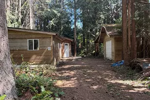 42062 Cedar St, Concrete, WA 98237 - Photo 5