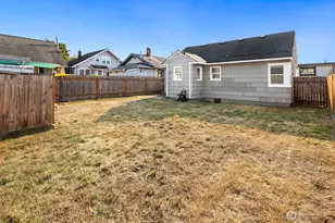 346 Pelly Ave N, Renton, WA 98057 - Photo 21