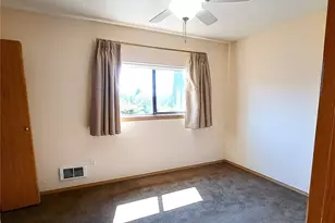 6329 16th Ave NE, Seattle, WA 98115 - Photo 7