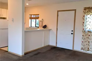 6329 16th Ave NE, Seattle, WA 98115 - Photo 5