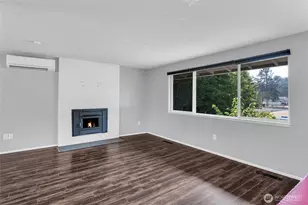 14309 Golden Given Rd E, Tacoma, WA 98445 - Photo 5