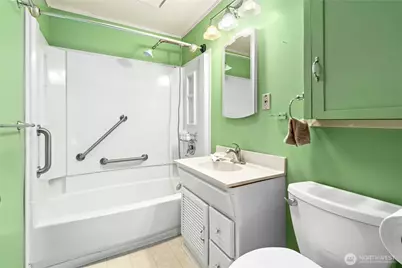 13816 NE 137th Street, Kirkland, WA 98034 - Photo 17