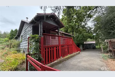 15122 S 42nd Ave, Tukwila, WA 98188 - Photo 1