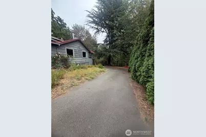 15122 S 42nd Ave, Tukwila, WA 98188 - Photo 5