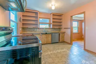 2007 9th St, Bremerton, WA 98337 - Photo 7